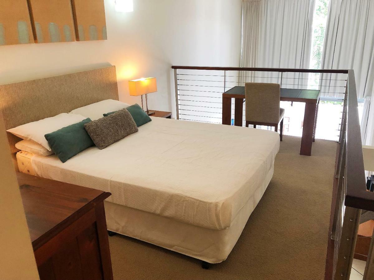 Drift Palm Cove Hotell Exteriör bild